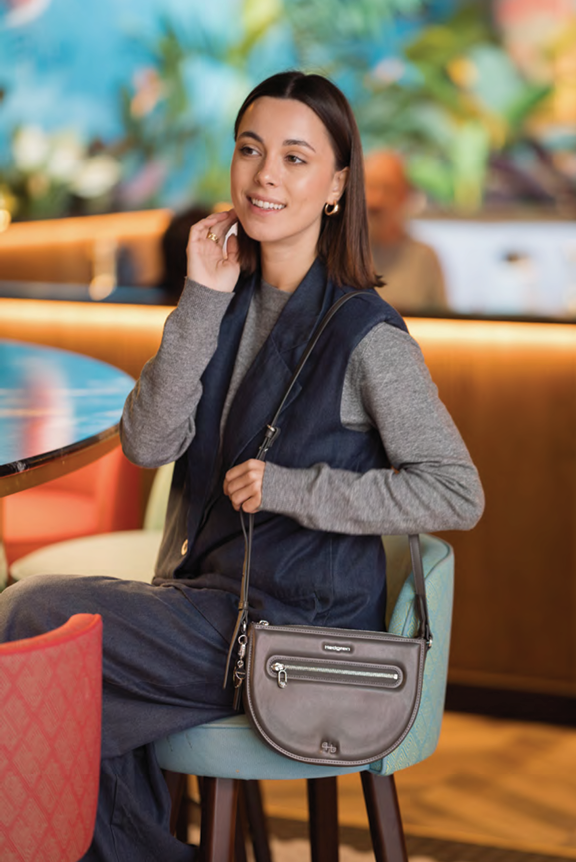 BONBON M+ | Half moon crossbodytas M + RFID