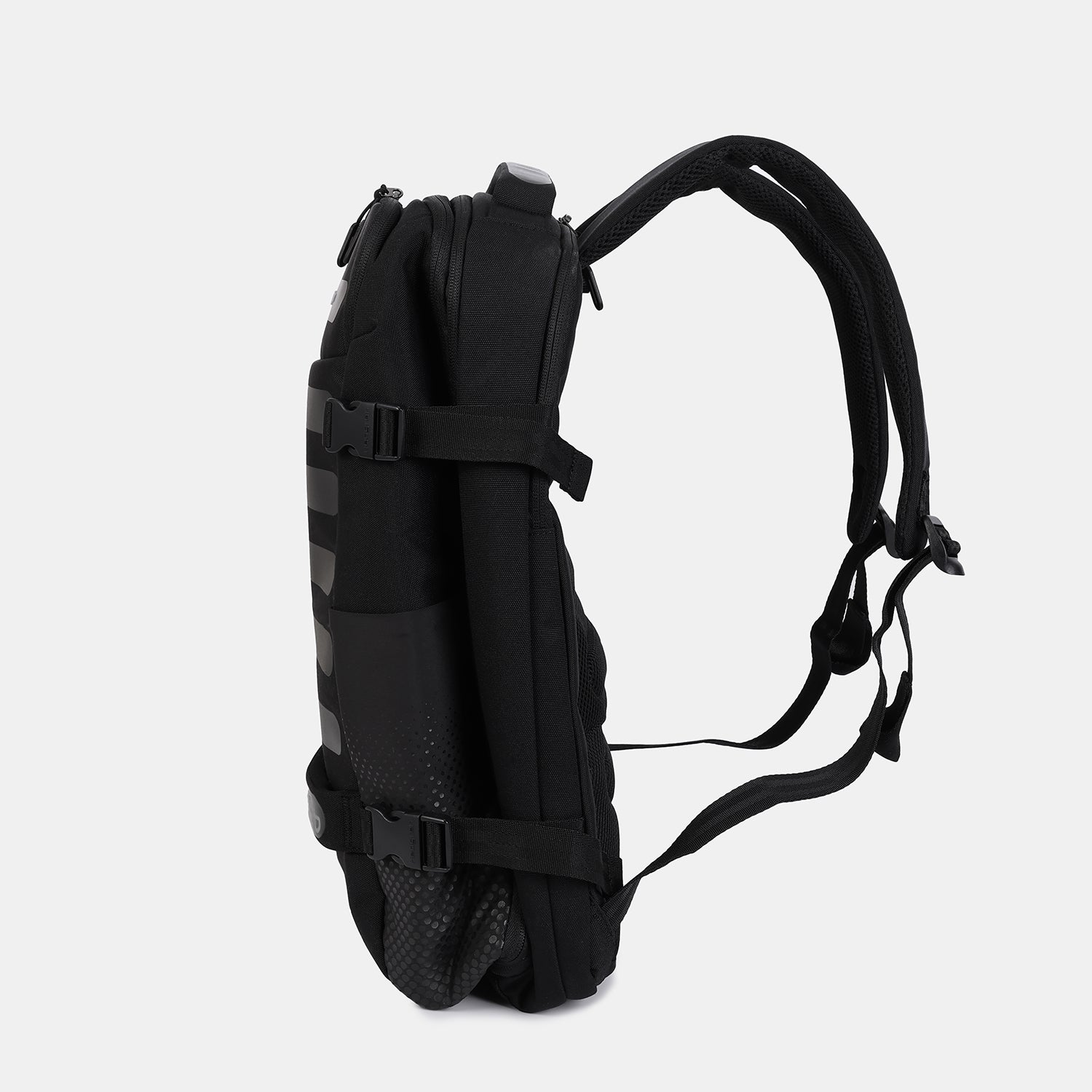 TRIP M | Travel Backpack M 15.6" + RFID