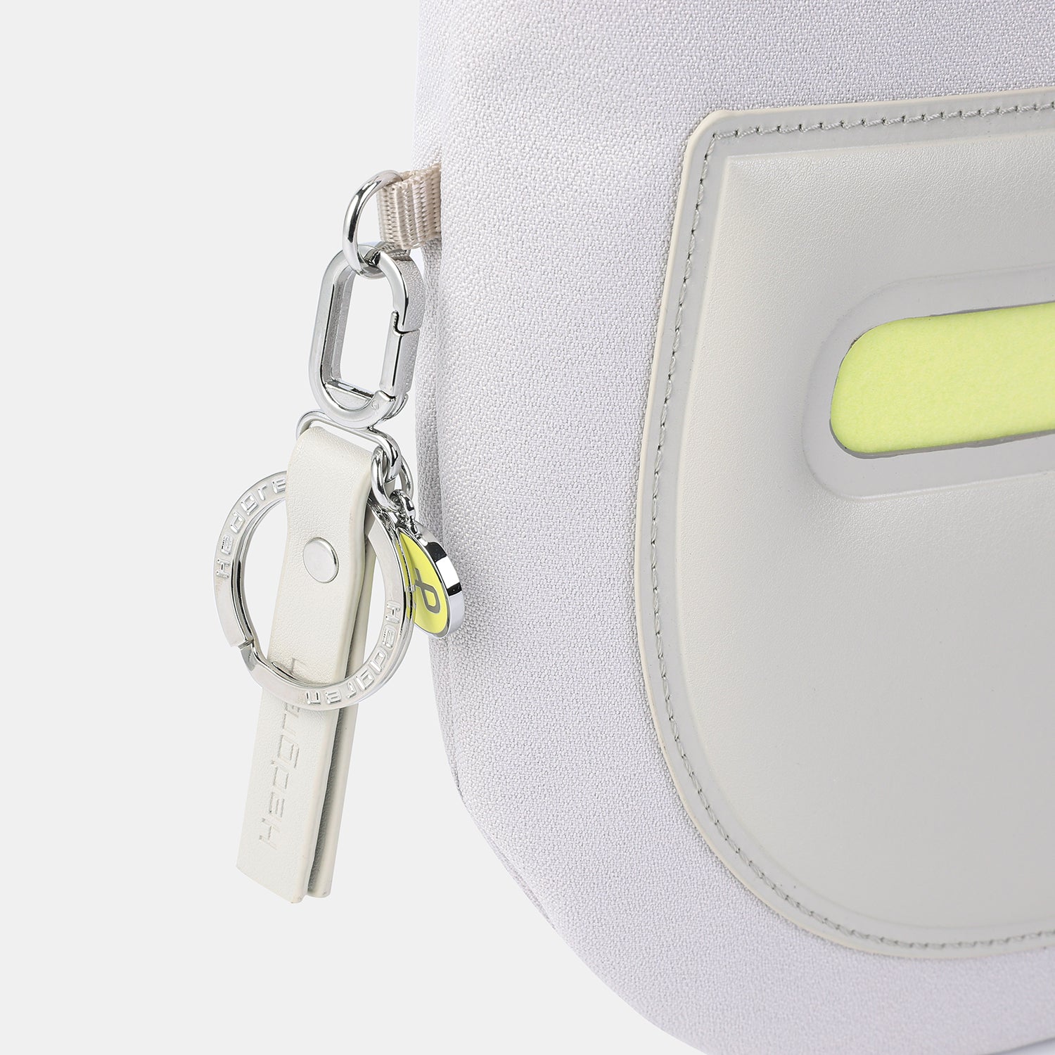 BONBON L | Halbmond-Umhängetasche L + RFID
