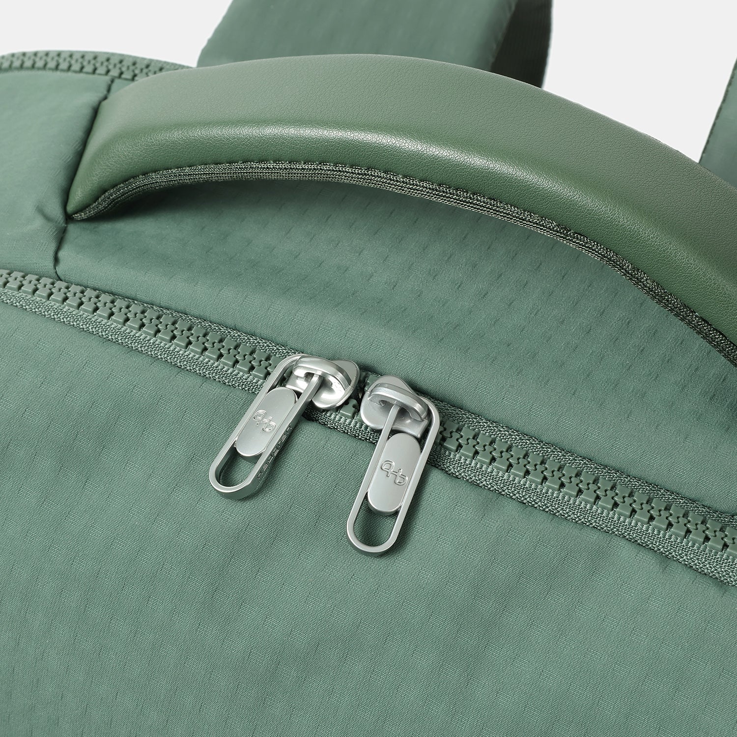 SHIKI | Rucksack 15,6" + RFID