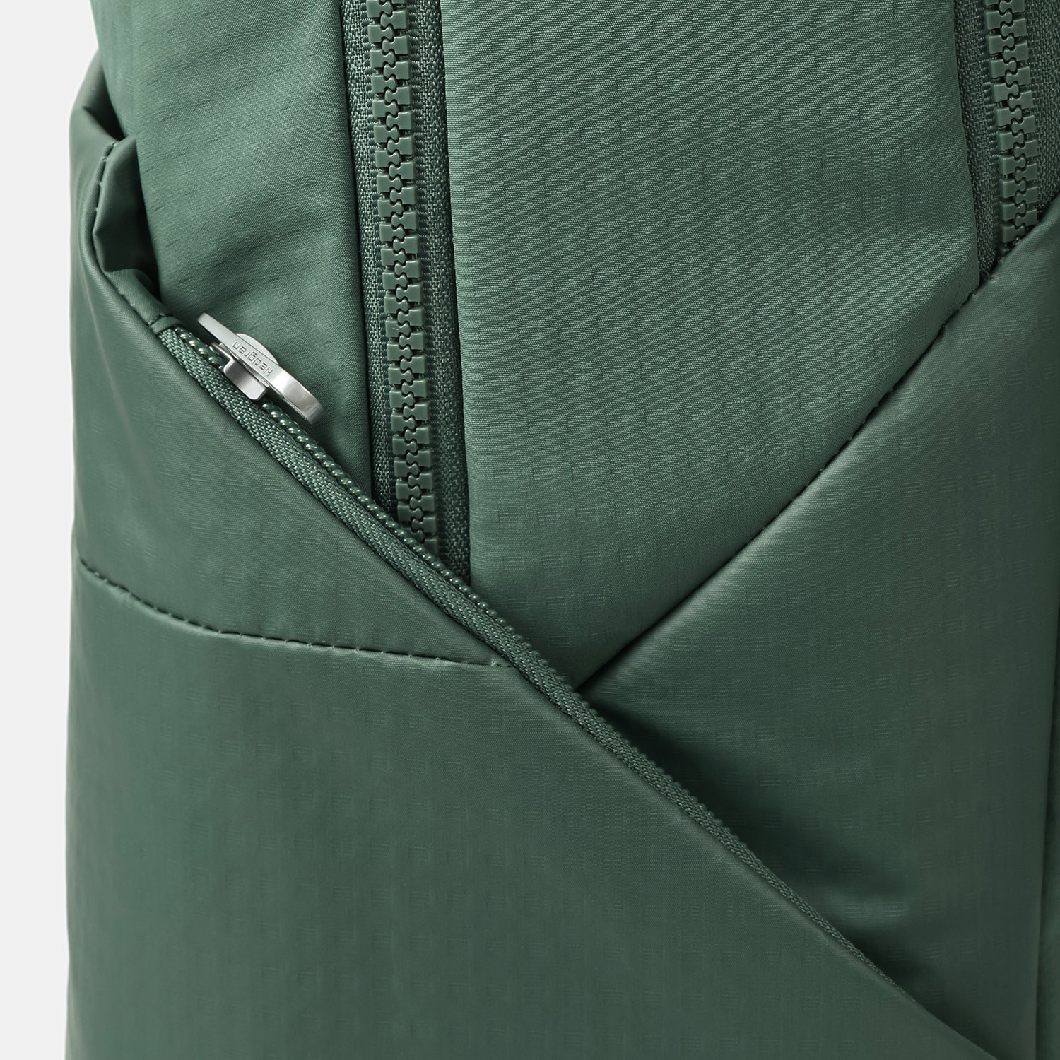 SHIKI | Rucksack 15,6" + RFID