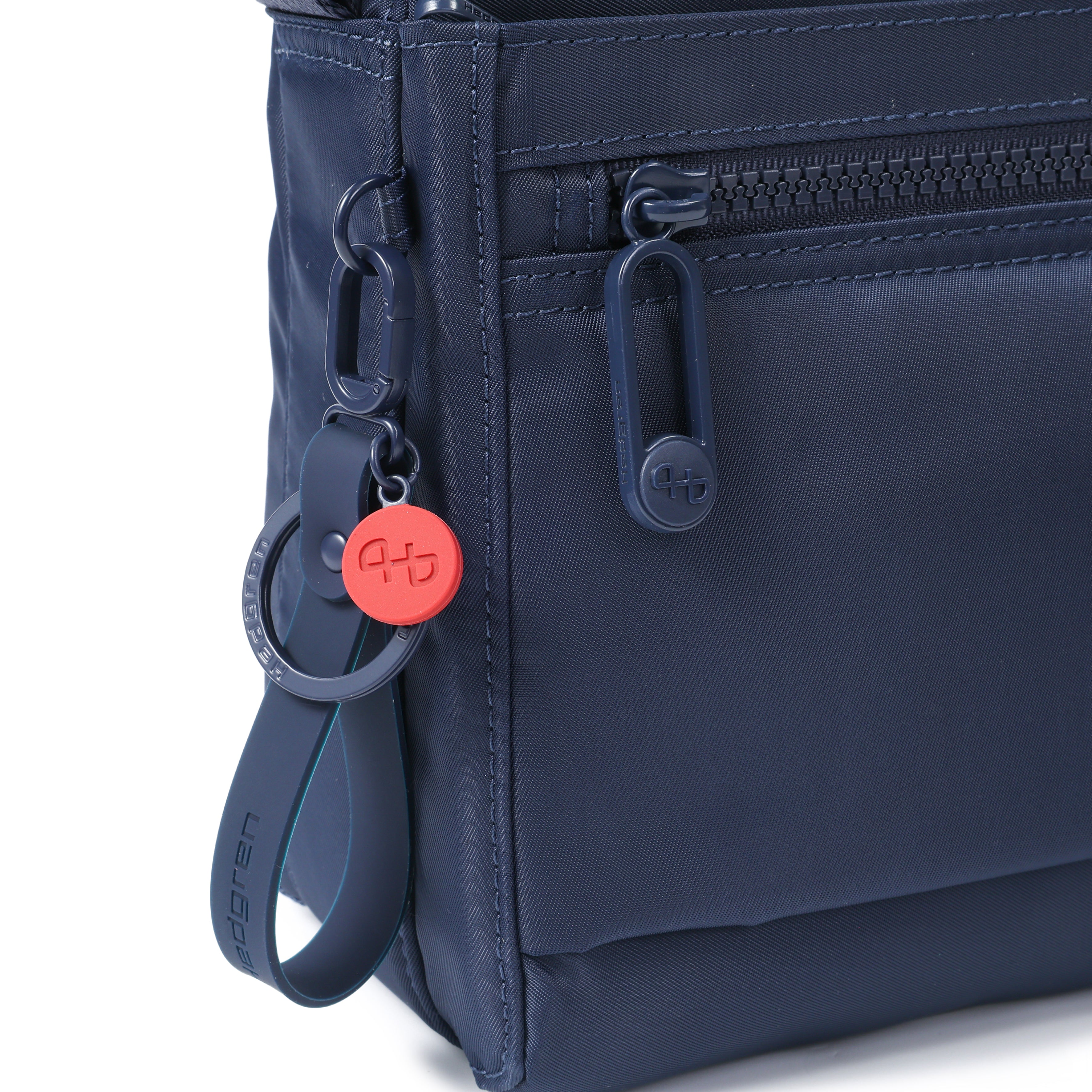 EYE Medium | Crossbody M + RFID | 100% Recycled RPET