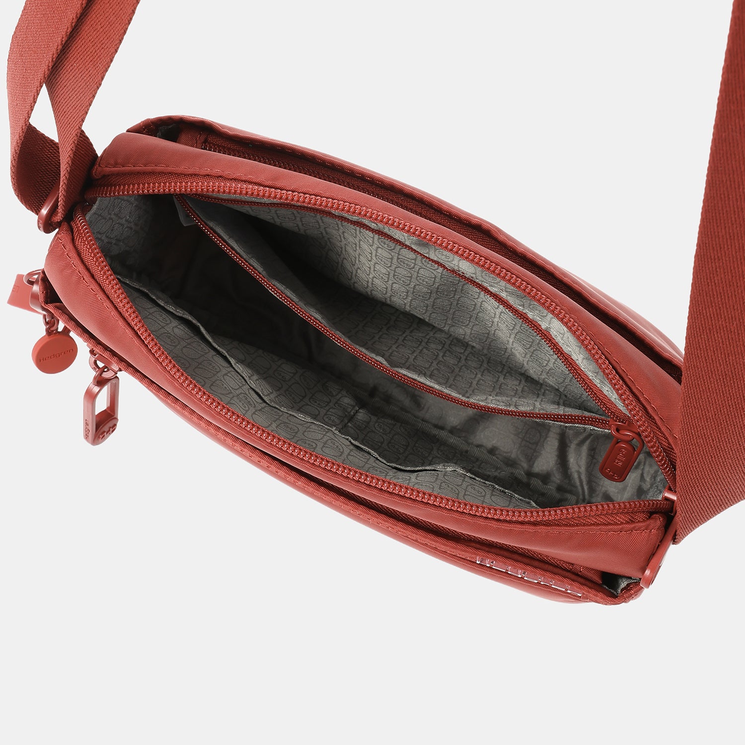 EYE | Crossbody + RFID | 100% Recycled RPET