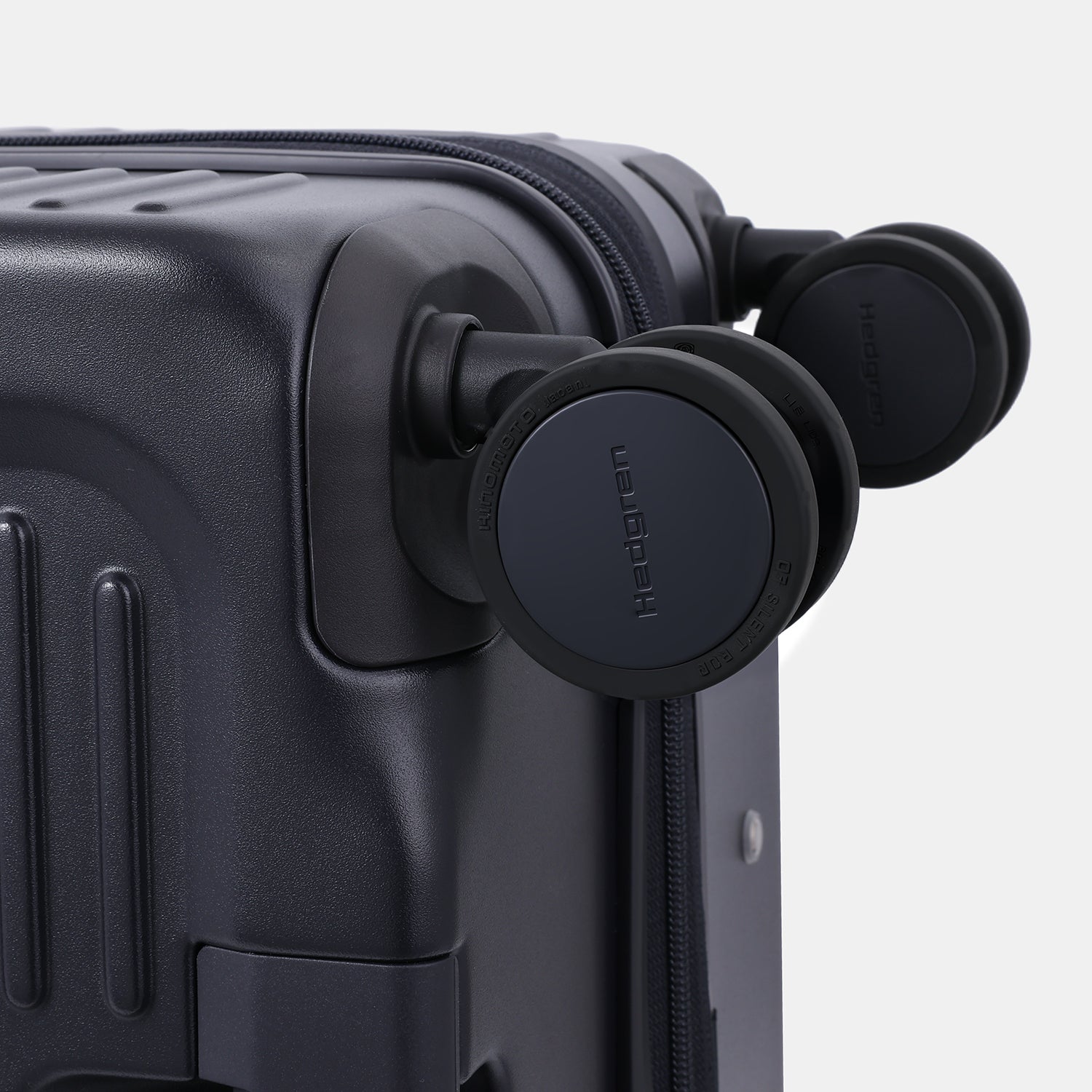 YUNO M EXP | Mittlerer, erweiterbarer Koffer (65 cm) mit TSA-Sicherheitsfreigabe