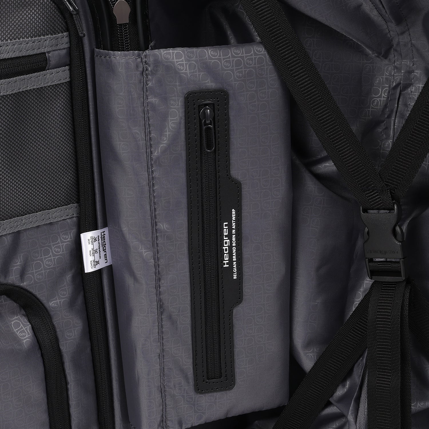 YUNO S | Spinner 55 cm (IATA cabineformaat) + TSA