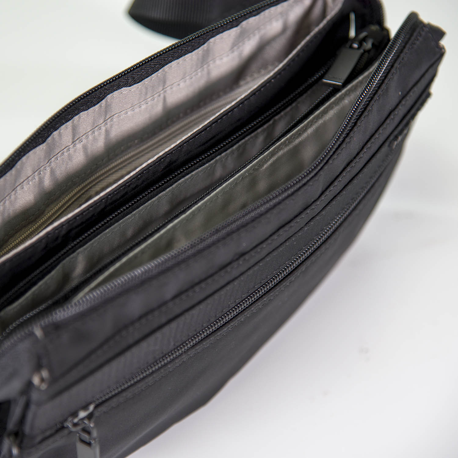 Hedgren ASARUM Waistbag RFID