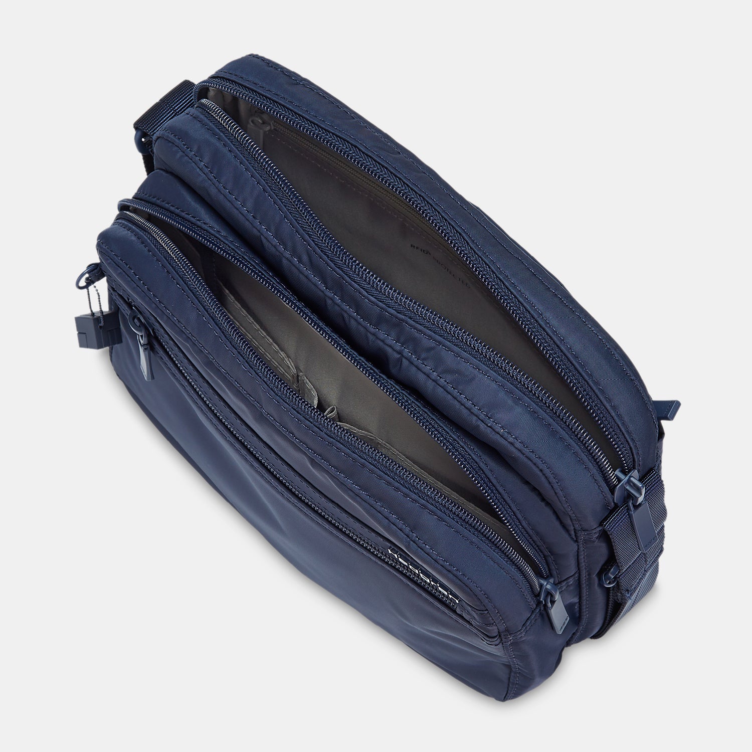 Hedgren METRO Multi Compartment Crossover RFID