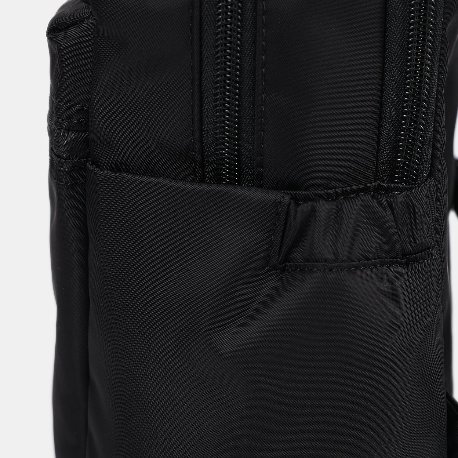 Hedgren AVA Backpack RFID