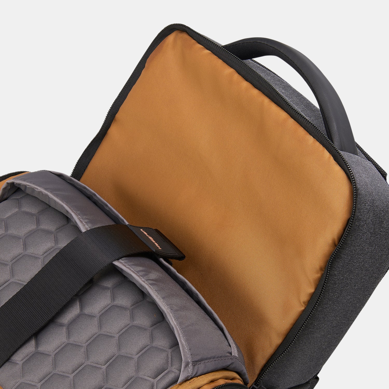 Hedgren DRIVE Backpack 2 cmpt 14,1" RFID