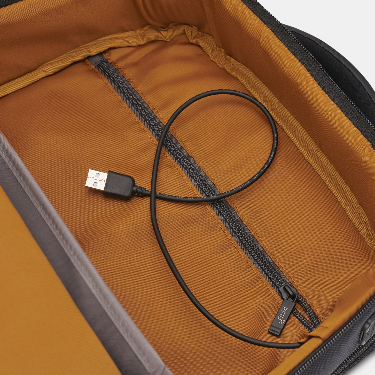 Hedgren SCRIPT Backpack 2 cmpt 15,6" RFID