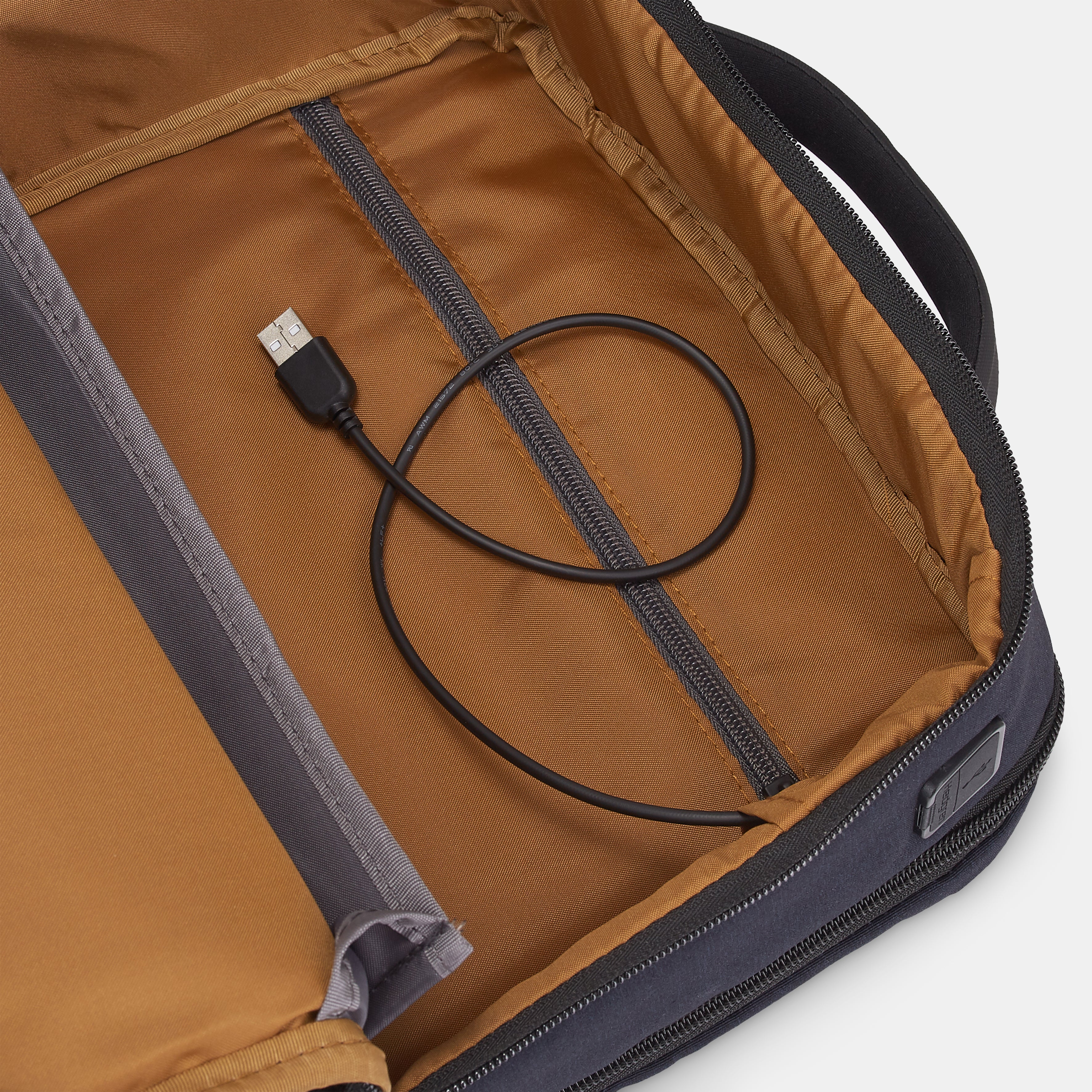 Hedgren SCRIPT Backpack 2 cmpt 15,6" RFID