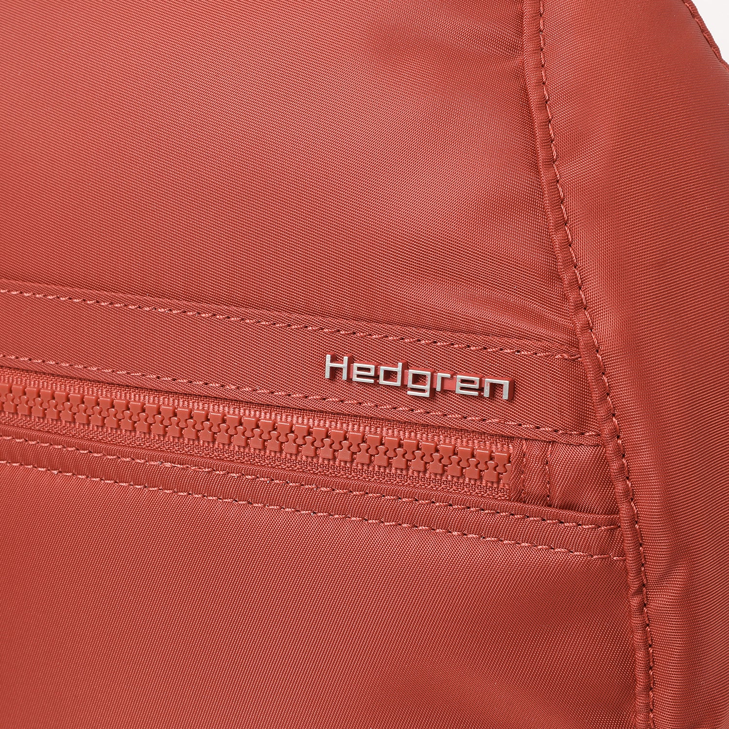 VOGUE L | Backpack L + RFID | 100% Recycled RPET
