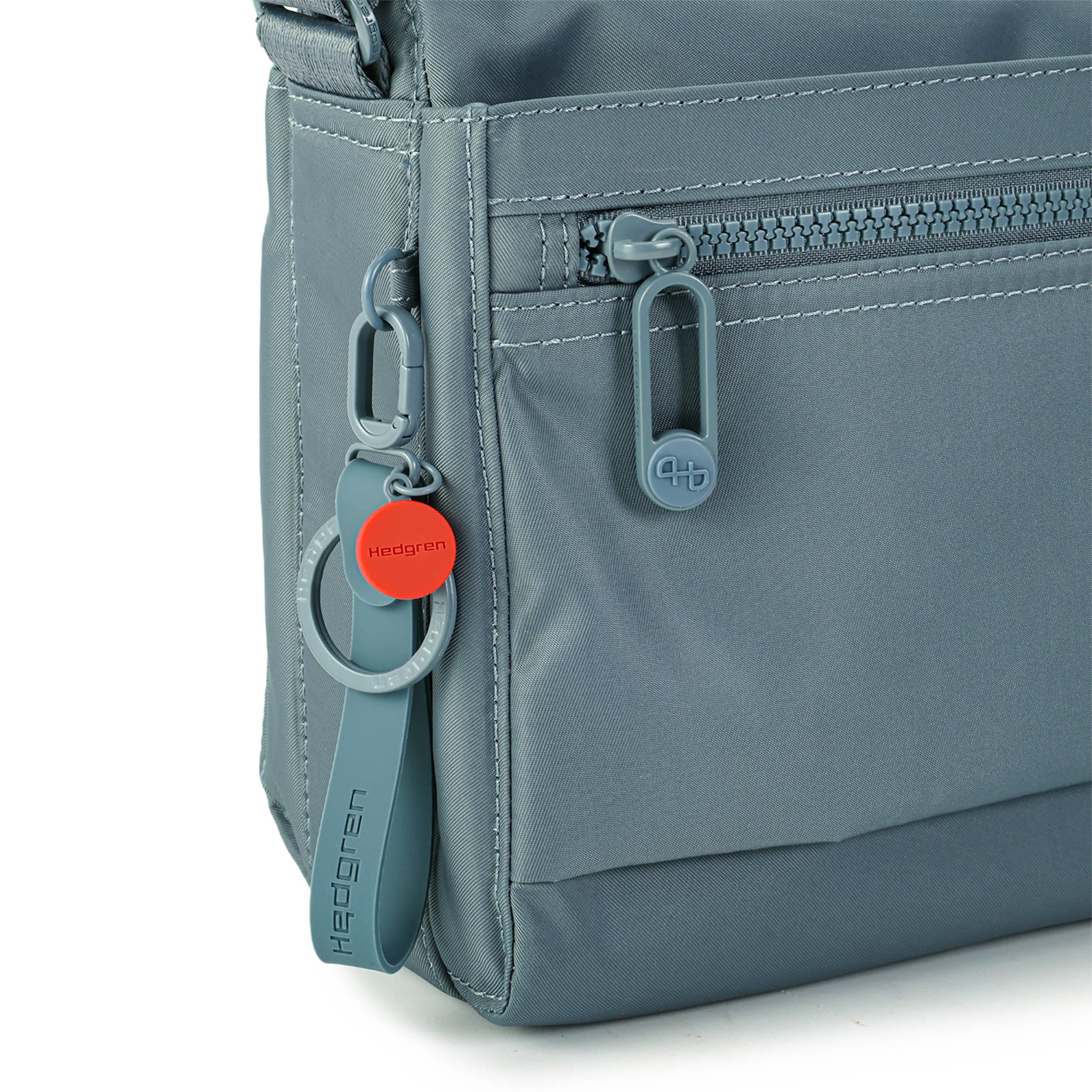 EYE Medium | Crossbody M + RFID | 100% Recycled RPET