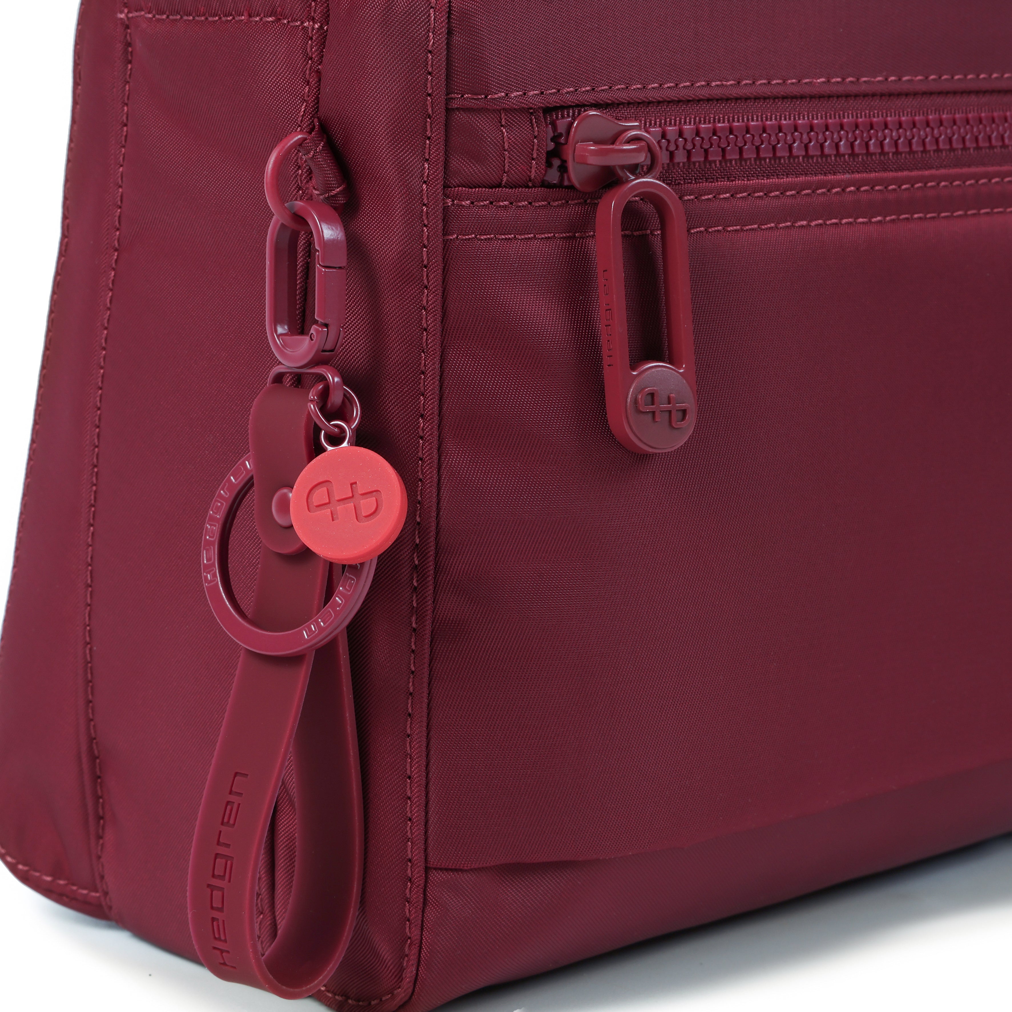 EYE Medium | Crossbody M + RFID | 100% Recycled RPET
