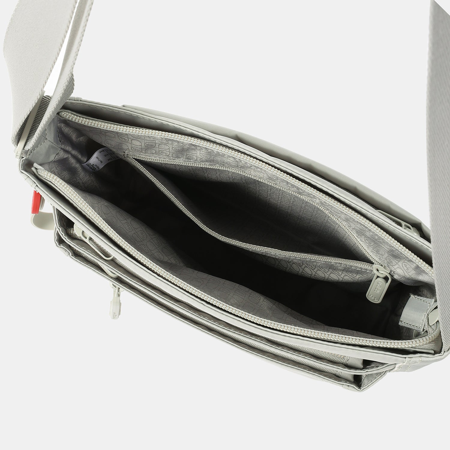 ORVA | Crossbody + RFID | 100% Recycled RPET