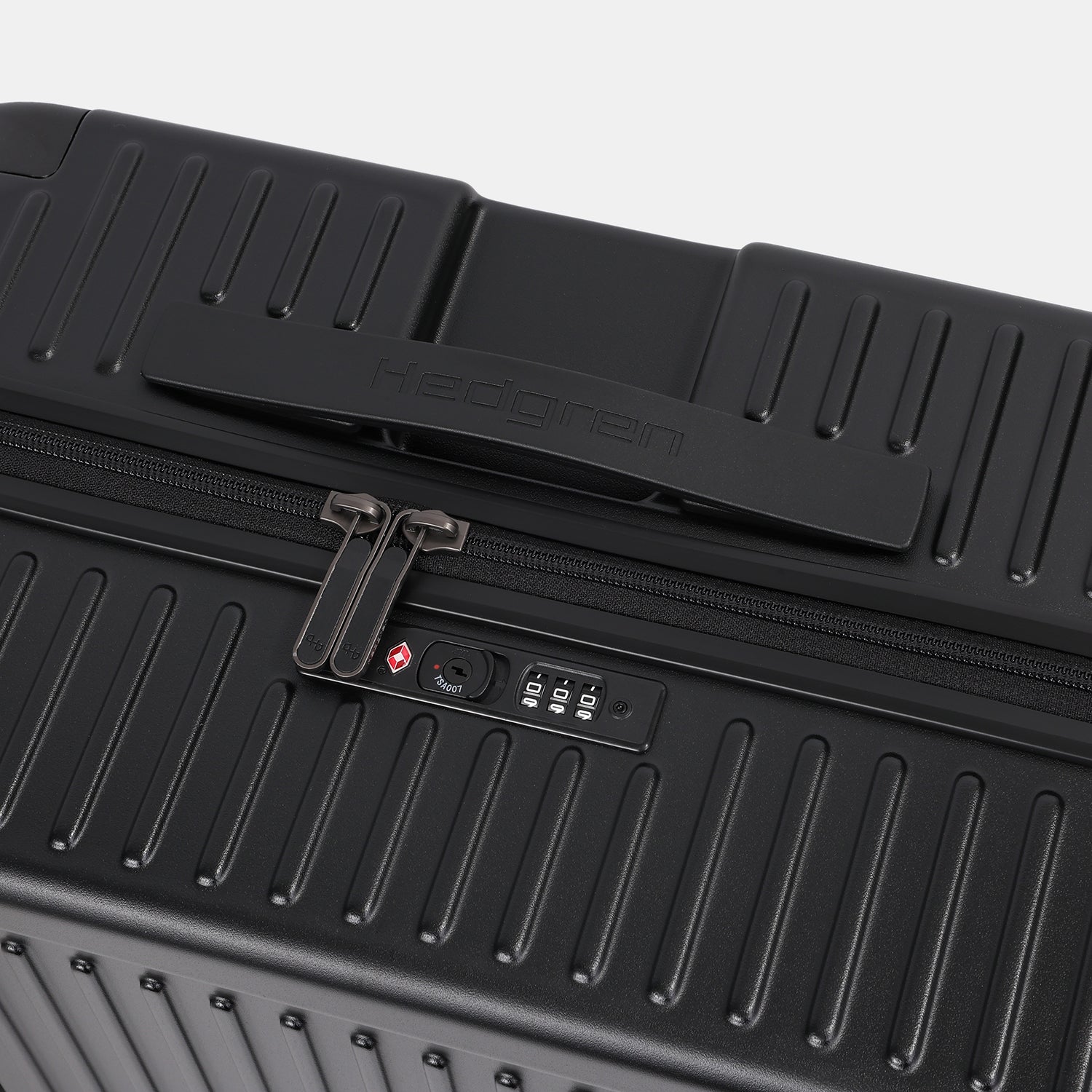 YUNO S | Spinner 55 cm (IATA cabineformaat) + TSA