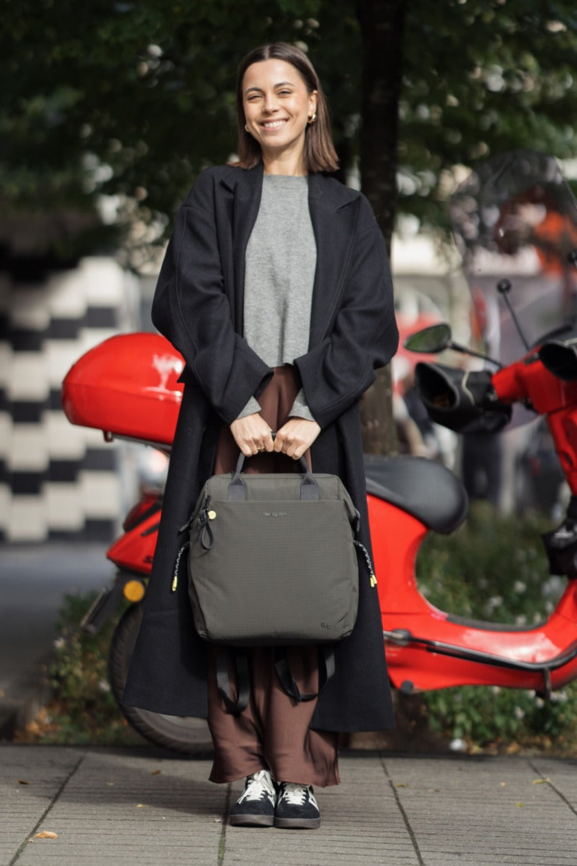 ORIZURU | Backpack M 15"