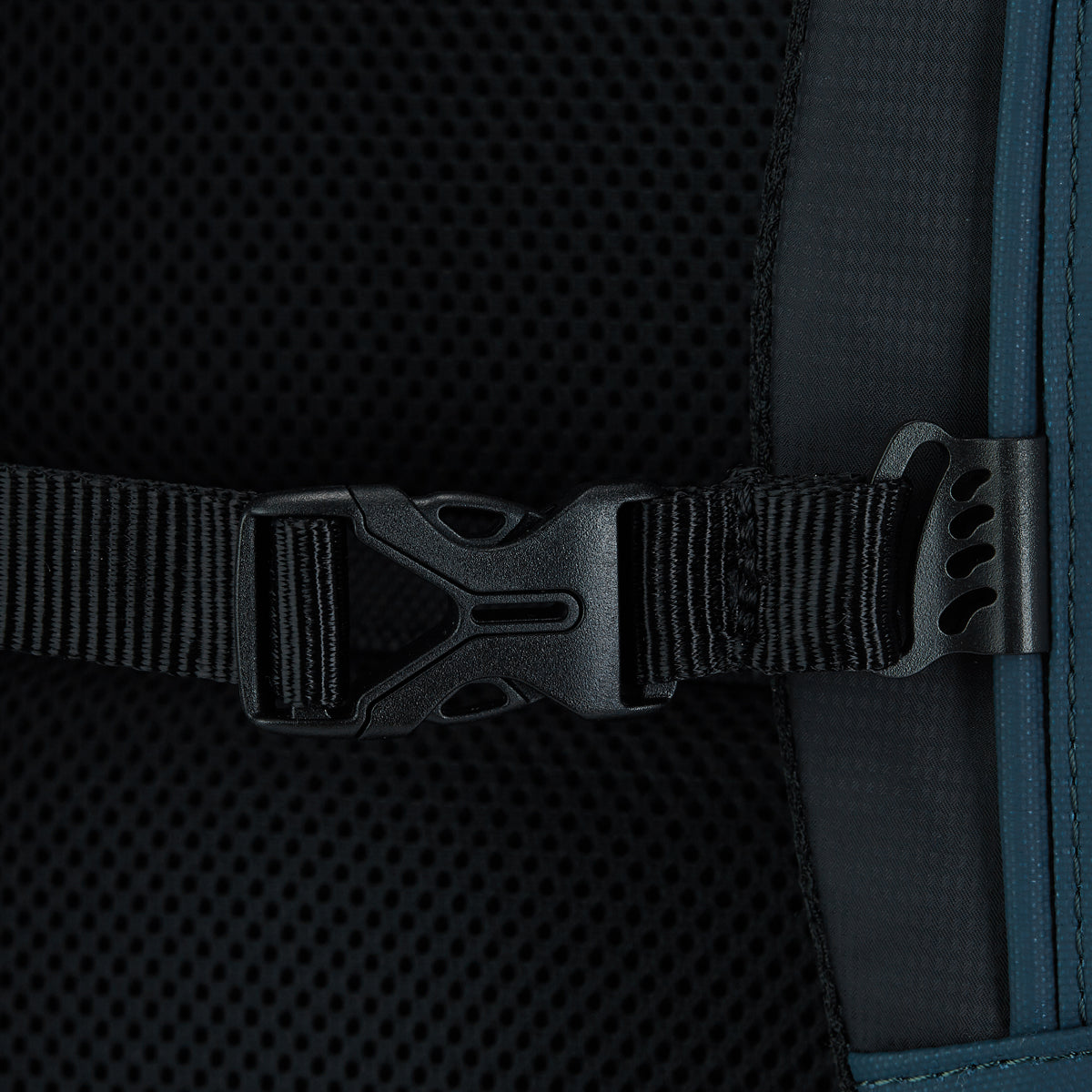 Hedgren RAIL Backpack 3 cmpt 15,6" RFID