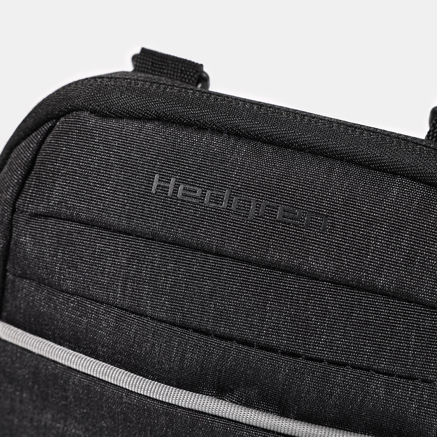 Hedgren LINEAR Multipocket crossover